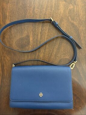 Tory Burch Navy Saffiano Crossbody Wallet with Gold Logo